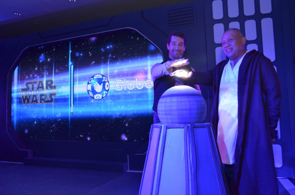 Globe President and CEO Ernest Cu together with Senior Advisor for Consumer Business Group Dan Horan share the stage to reveal the exciting partnership of Globe and Star Wars as part of the telco’s major collaboration with Disney.