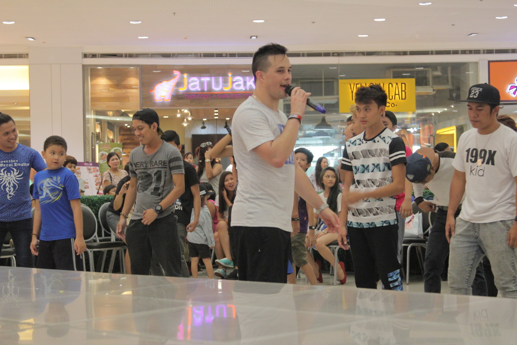 Jayden's SM City Manila Mall Tour (Photo by MAS Presents)