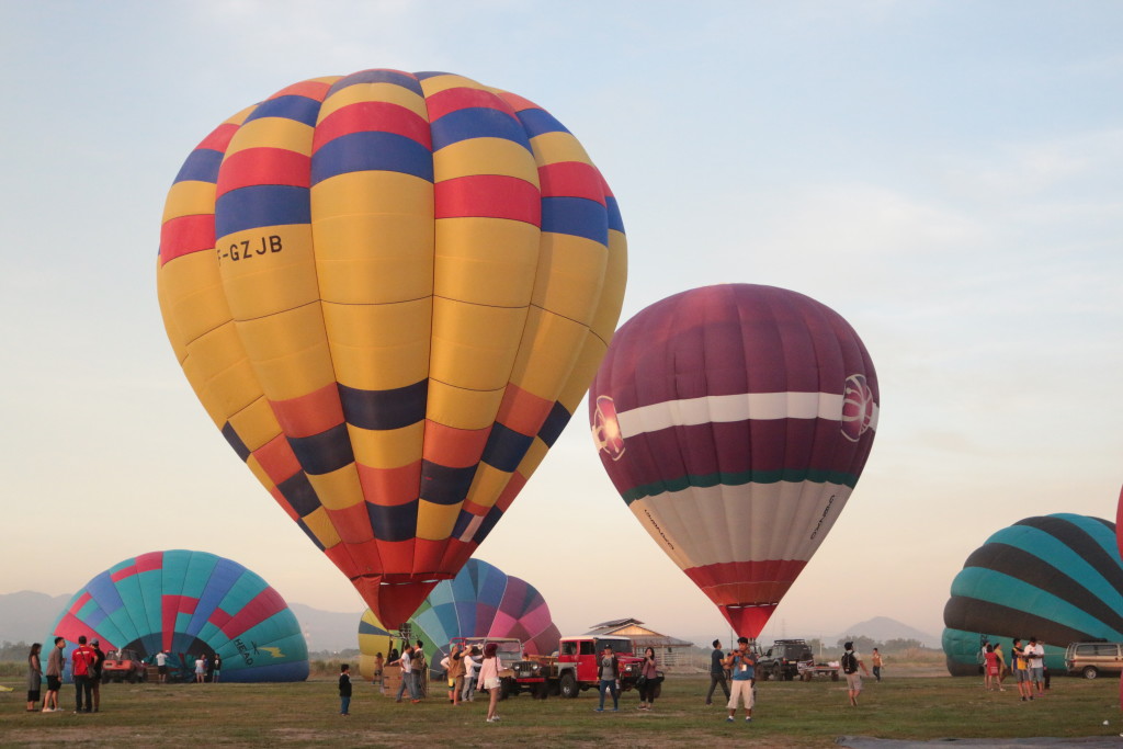 When all of the balloons were inflated, people got to see their spectacular and colorful designs. GILLAN LASIC / INQUIRER.net