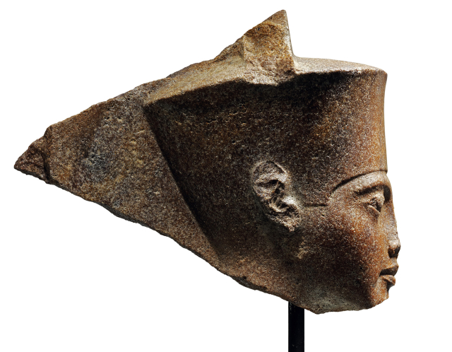 Tutankhamun sculpture sparks outcry