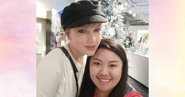 Lucky Filipino ‘Swiftie’ bumps into Taylor Swift in Japan souvenir store