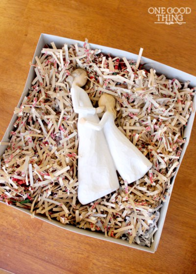 Christmas DIY recycle wrapper packing material
