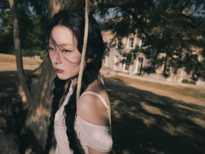 Red Velvet’s Seulgi hauntingly enchants in debut mini album “28 Reasons”