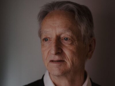 ‘Godfather of AI’ Geoffrey Hinton leaves Google and warns about the dangers of artificial intelligence