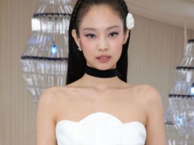 BLACKPINK’s Jennie makes her debut at the 2023 Met Gala