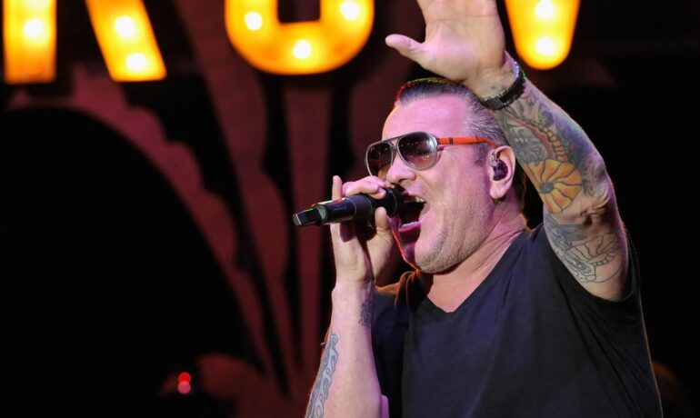 Former frontman of Smash Mouth, Steve Harwell, is in hospice care pop inqpop