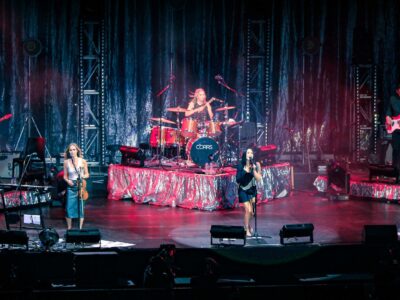 The Corrs gives Filipino fans a nostalgic journey back to the ’90s during comeback PH concert
