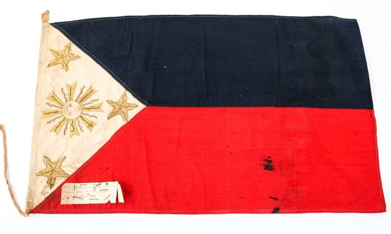 Early Philippine battle flag that was confiscated during the PH-US war gets sold in an American auction pop inqpop