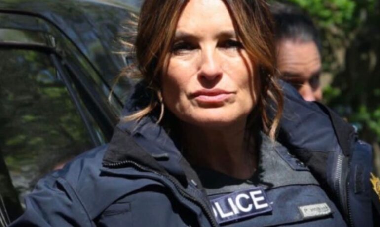 'Law & Order' star Mariska Hargitay assists lost child who mistakes her for a real police officer
