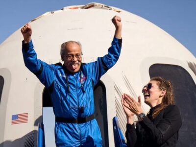 90-year-old black astronaut becomes the oldest man to travel to space