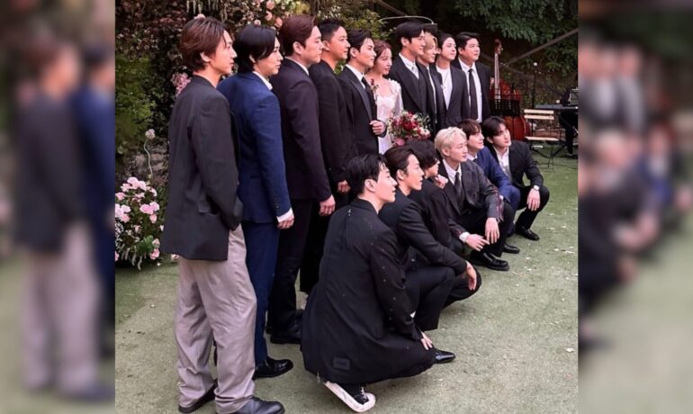 Fans ecstatic to see all fifteen Super Junior members reunite at Ryeowook's wedding