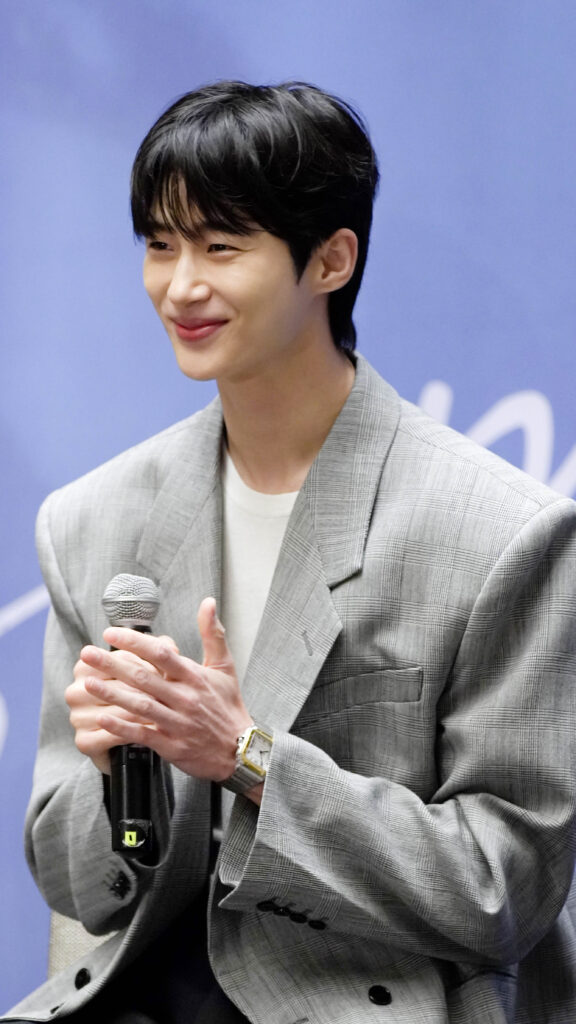 Byeon Woo-seok 