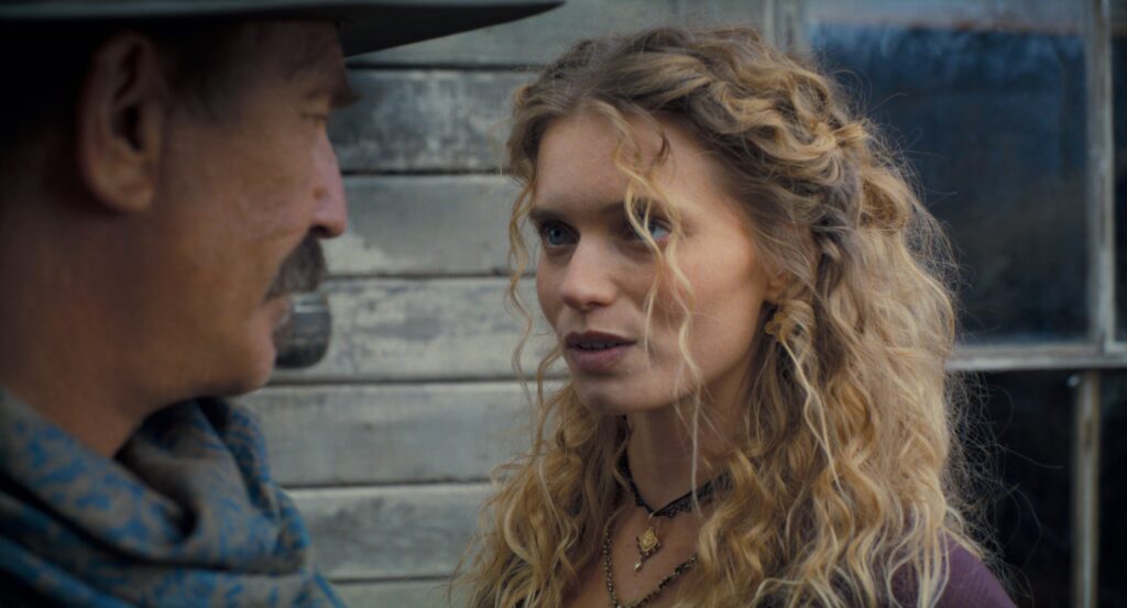 Kevin Costner and Abbey Lee in Horizon An American Saga scaled.