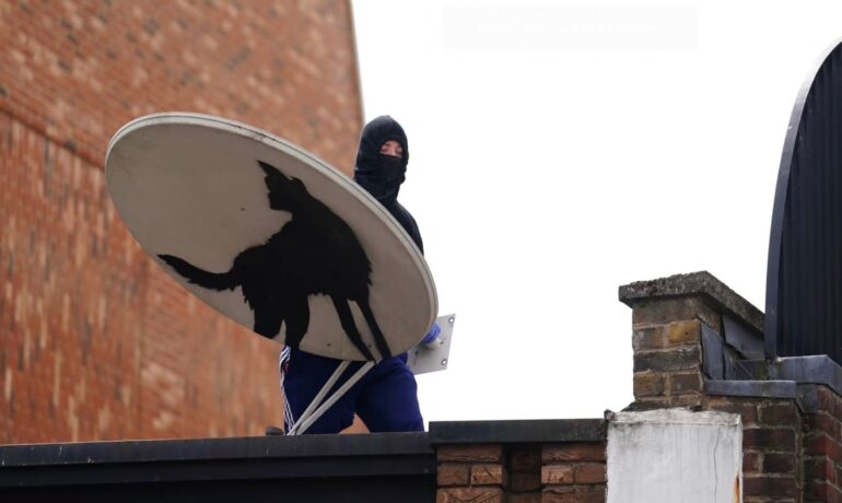 Banksy's latest artwork reportedly 'stolen' just an hour after display