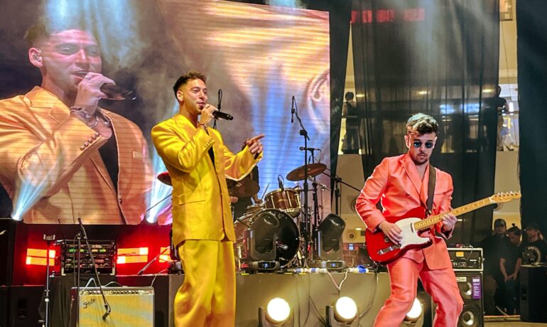 Canadian pop duo Crash Adams charms Filipino crowd during their Manila stop