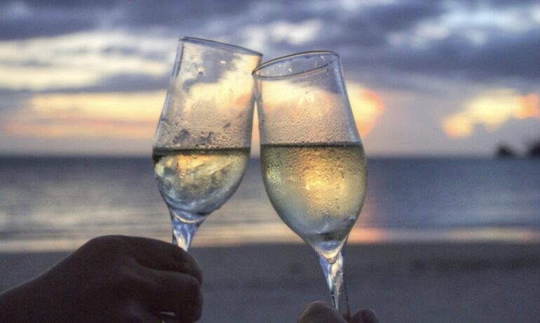 Champagne sales reportedly declined due to ‘unhappy people’