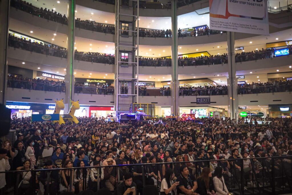 An unforgettable touchdown: KATSEYE attracts thousands with official fan showcase