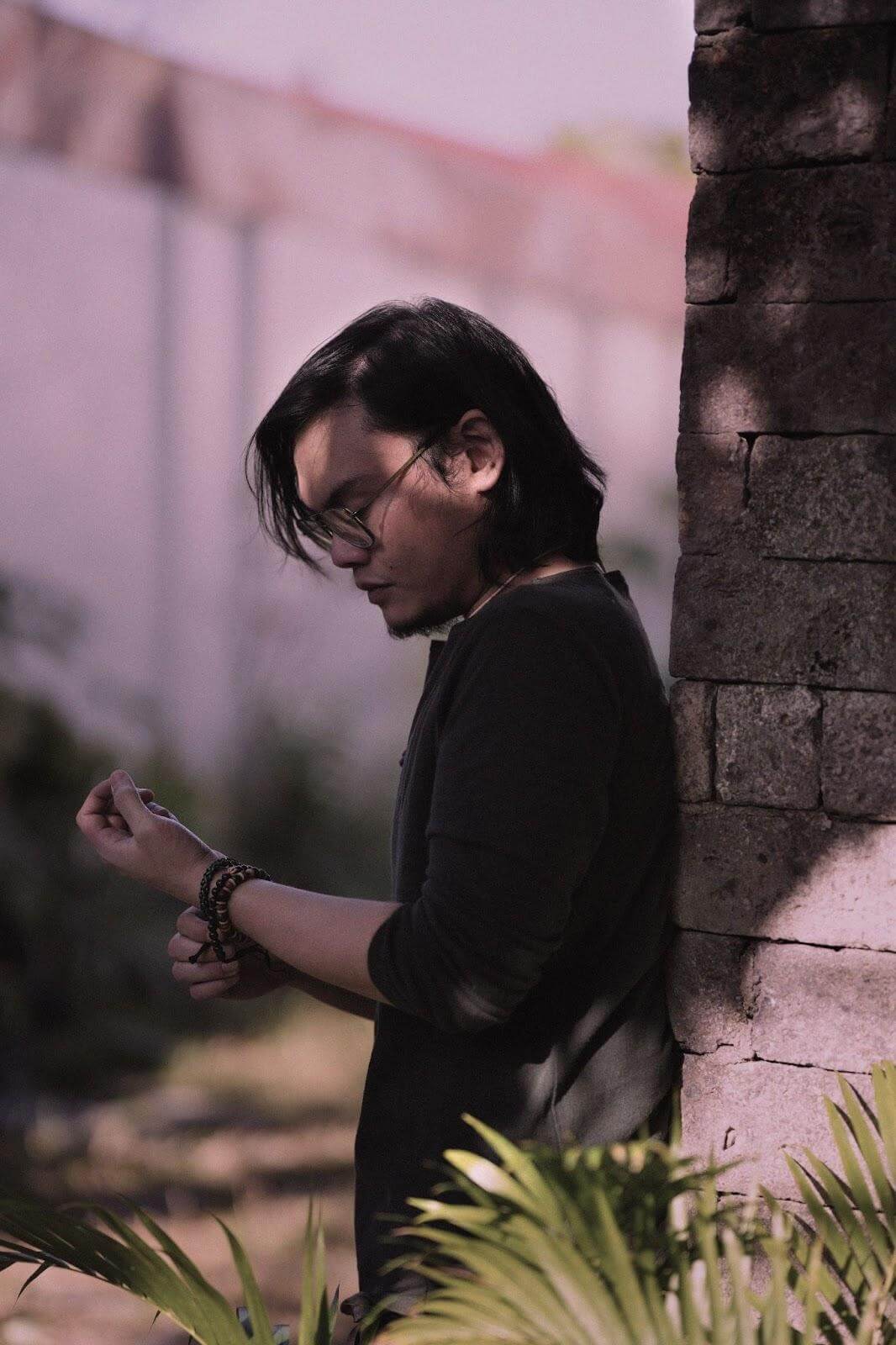 Josh Villena’s solo project totâ,