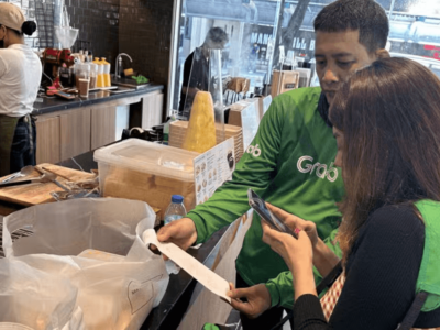 A day in the life of a GrabFood Delivery-Partner: Every delivery has an inspiring story