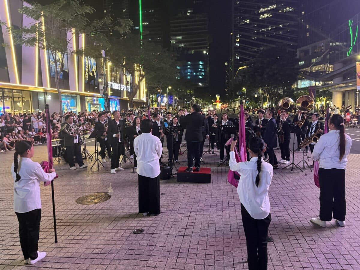 Local marching band Banda San Jose brings to life Rosé and Bruno Mars ...